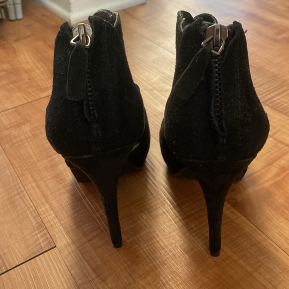 Aldo size 39/8.5 black high heels - Picture 5 of 5